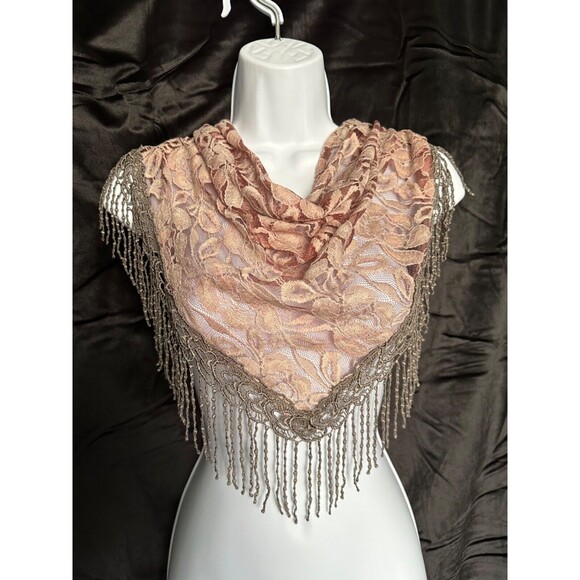 infinity triangular beige and taupe  lace scarf, leaf pattern and fringe - Picture 1 of 6
